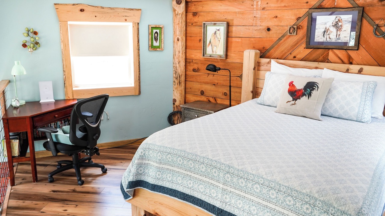 Photo of Bedroom in Palmer Lake
