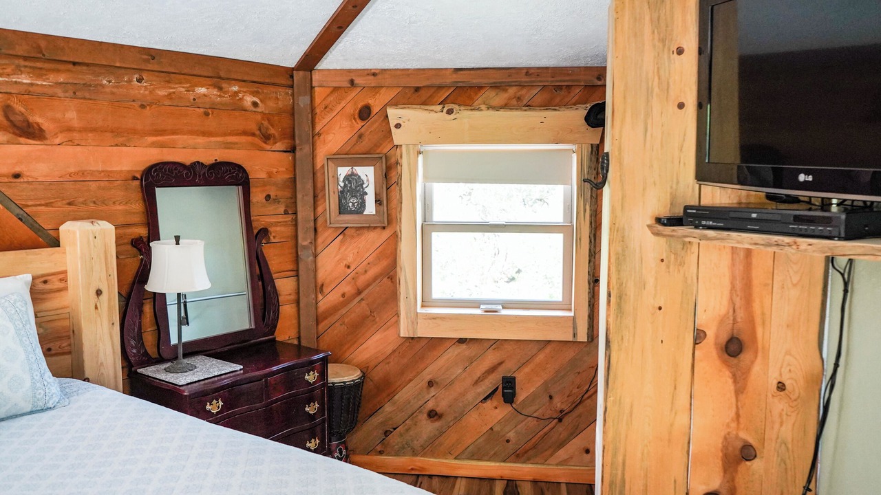 Photo of Bedroom in Palmer Lake