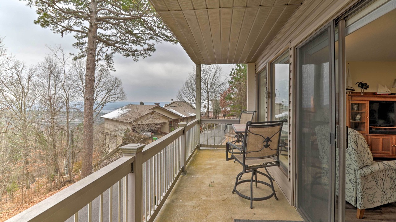 Photo of Patio Balcony in Fairfield Bay