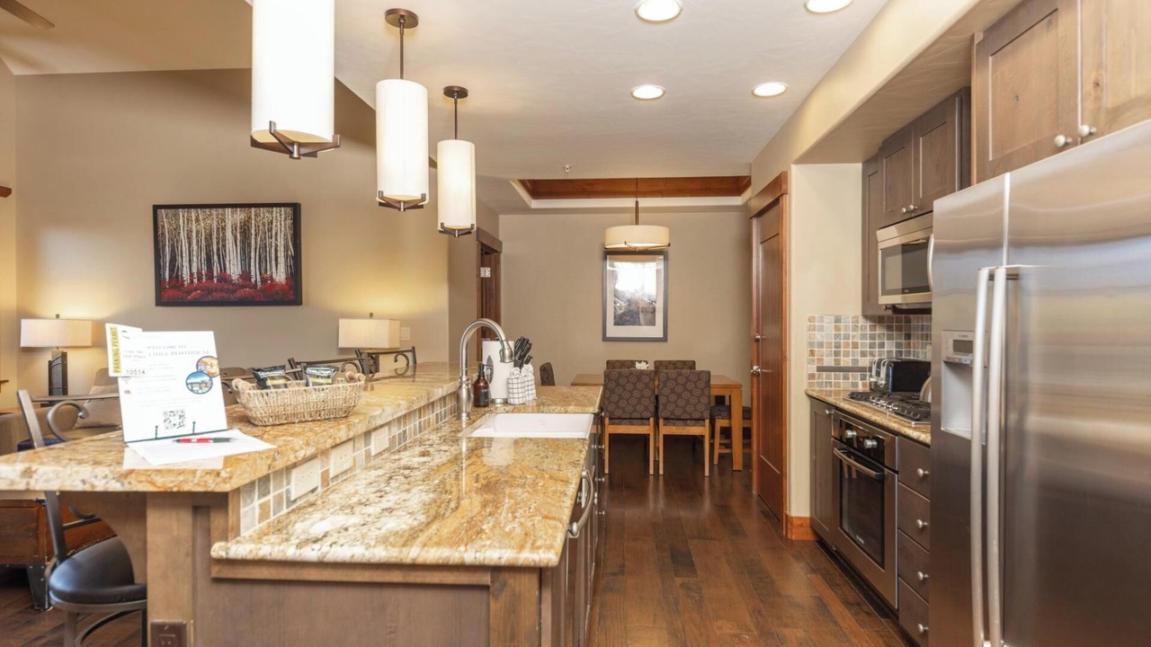 Photo of Kitchen in Peak 8