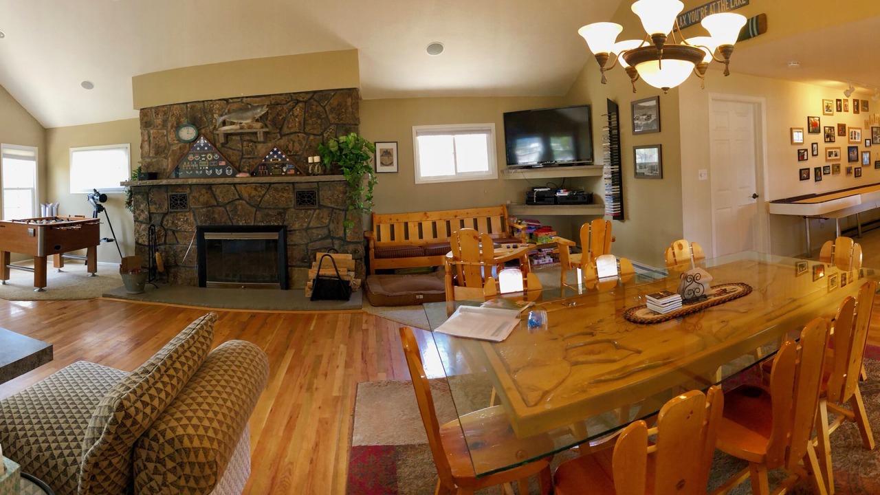 Photo of Livingroom in Heeney
