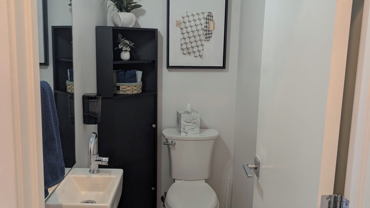 Photo of Bathroom in Sunnyside