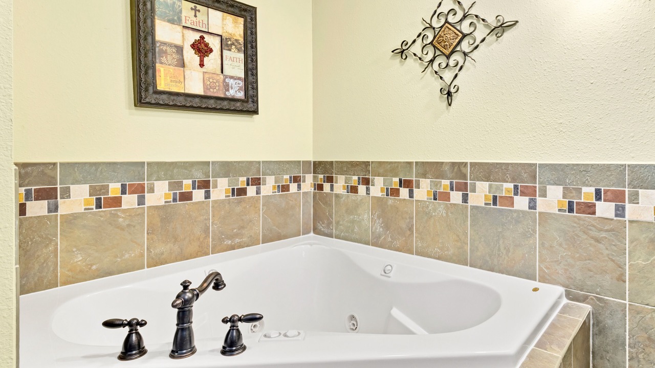 Photo of Others in Windcliff Estates