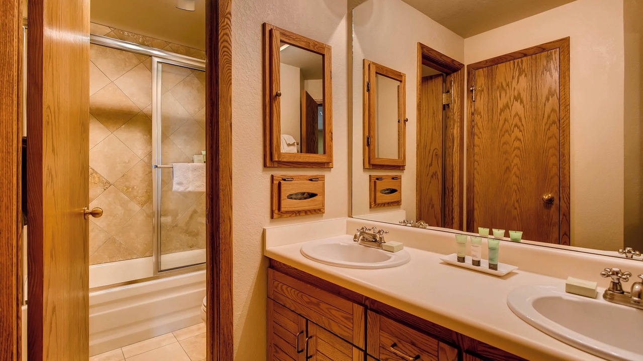 Photo of Bathroom in Mount Crested Butte