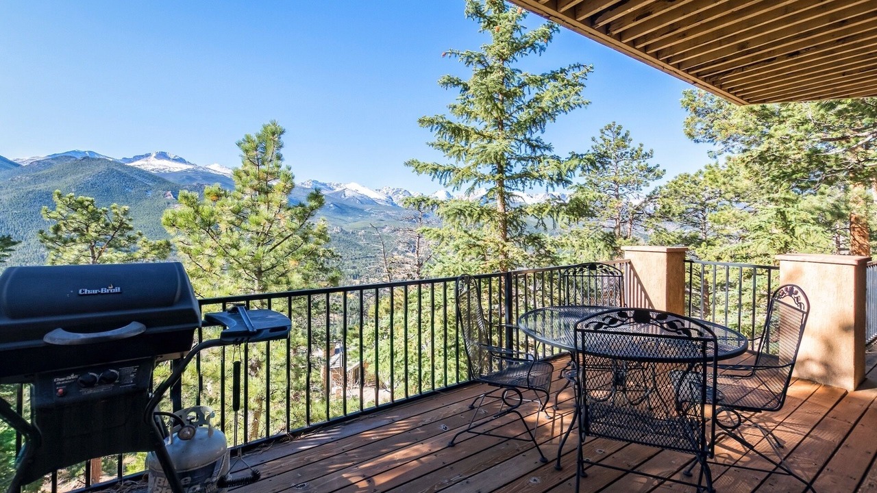 Photo of Patio Balcony in Windcliff Estates