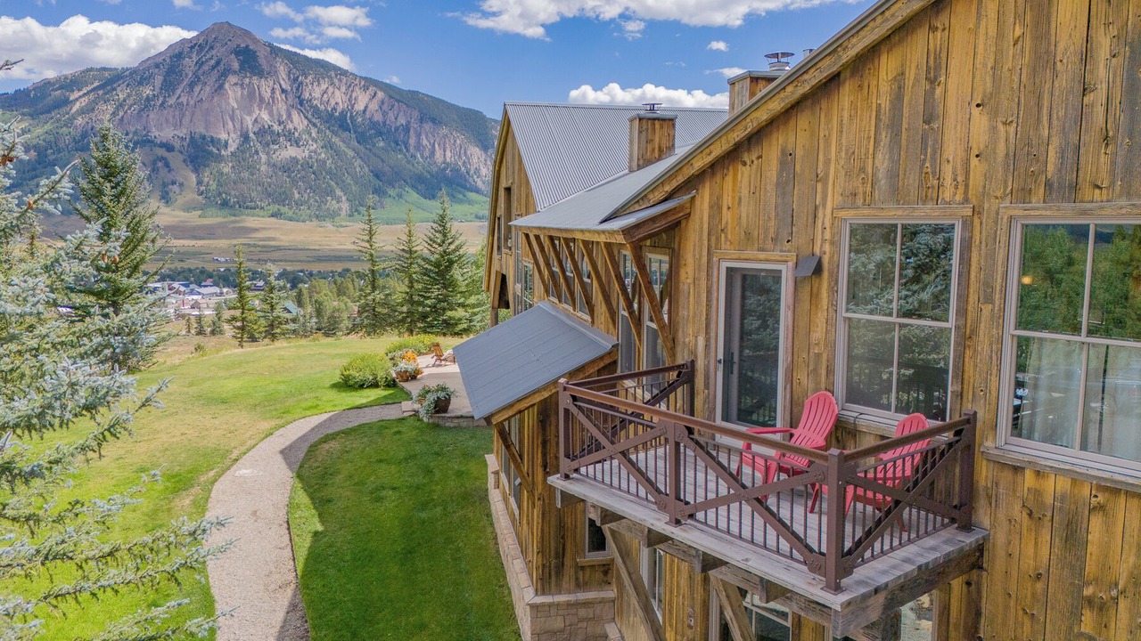 Photo of Patio Balcony in Crested Butte
