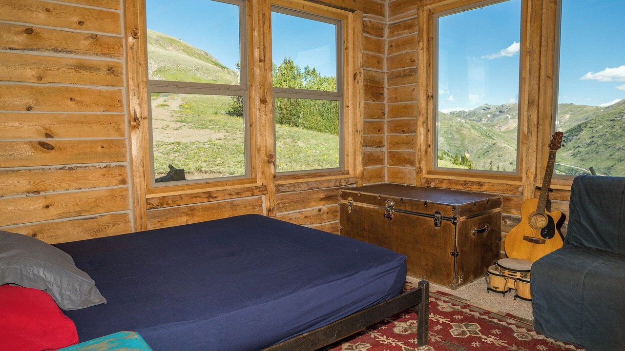 Photo of Bedroom in Silverton