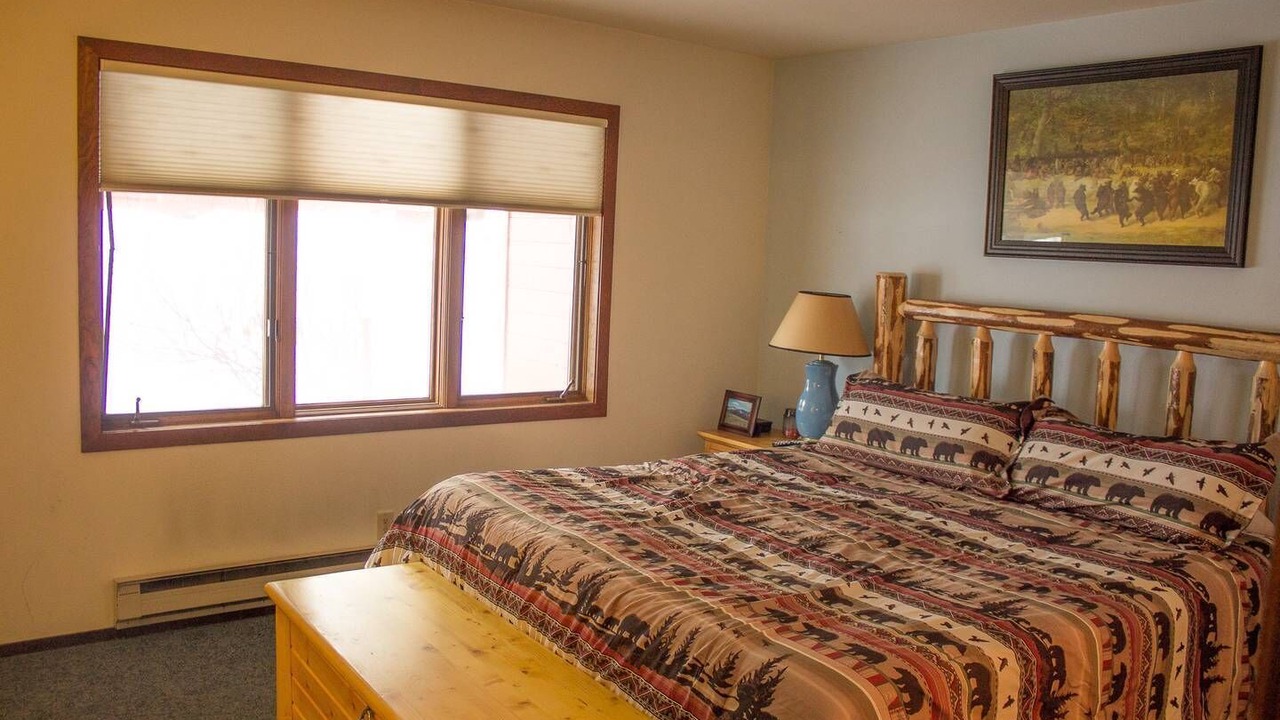 Photo of Bedroom in Mammoth Lakes