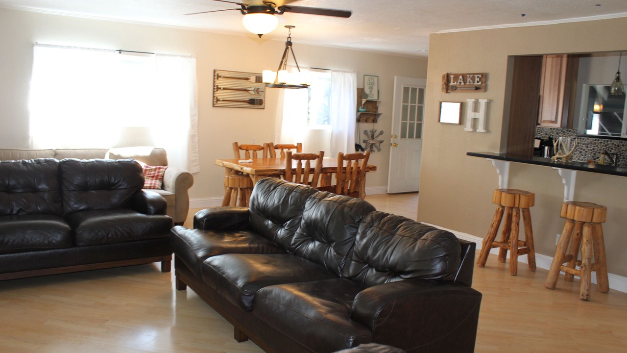 Photo of Livingroom in Bear Valley