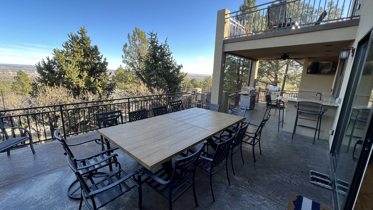 Photo of Outdoor in Broadmoor