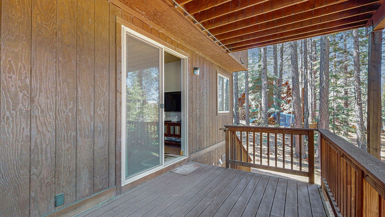 Photo of Patio Balcony in Pioneer Trail