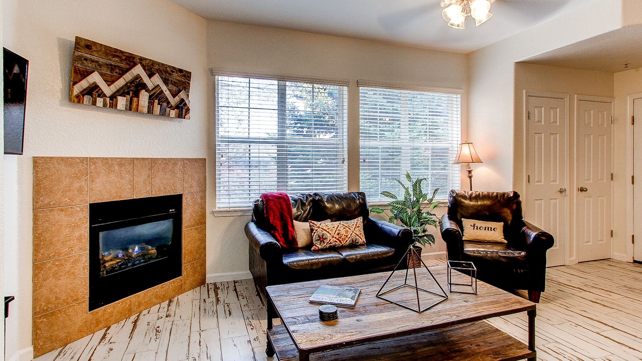 Photo of Livingroom in Foxfield
