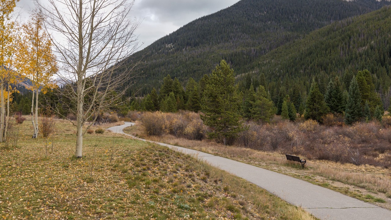 Photo of Outdoor in River Run
