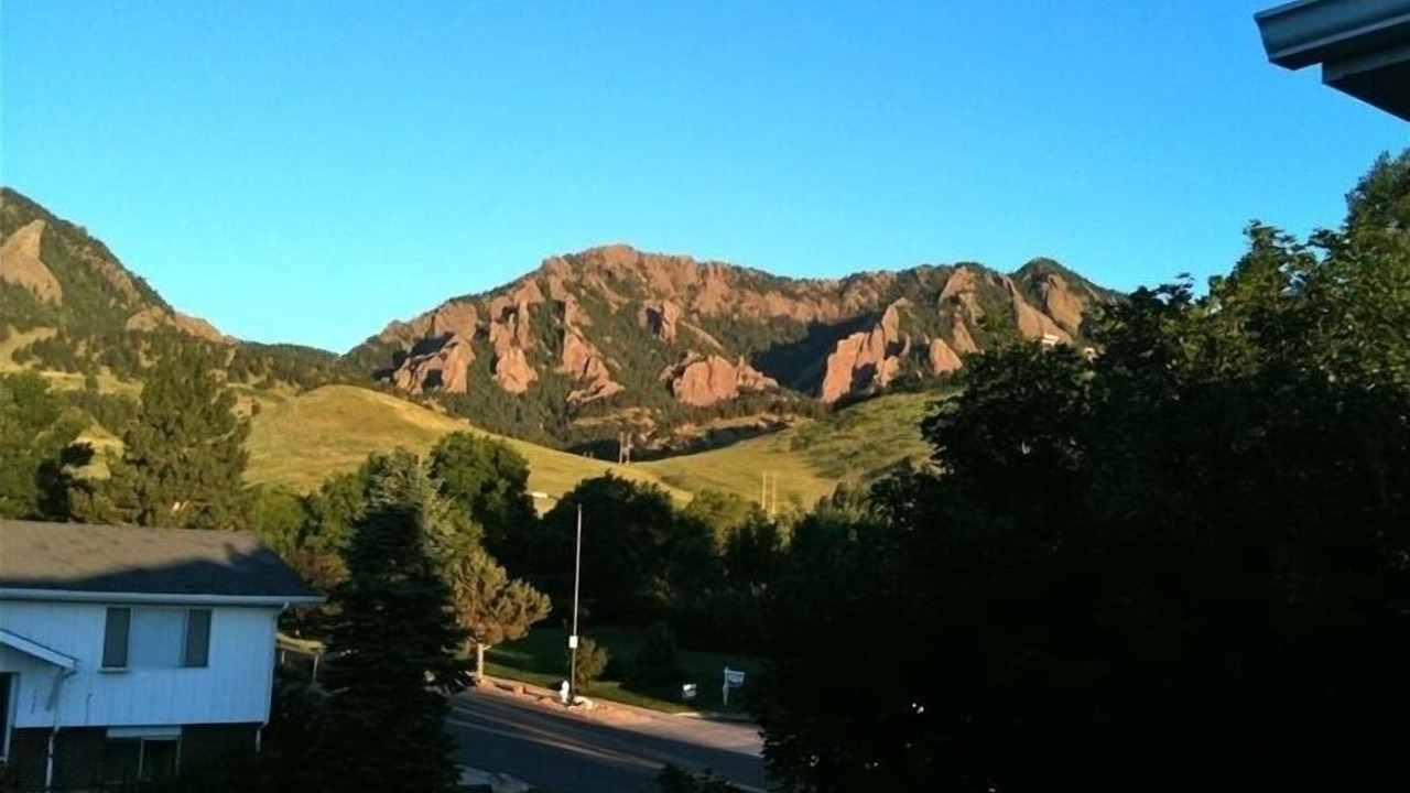 Photo of Others in Devil's Thumb - Rolling Hill