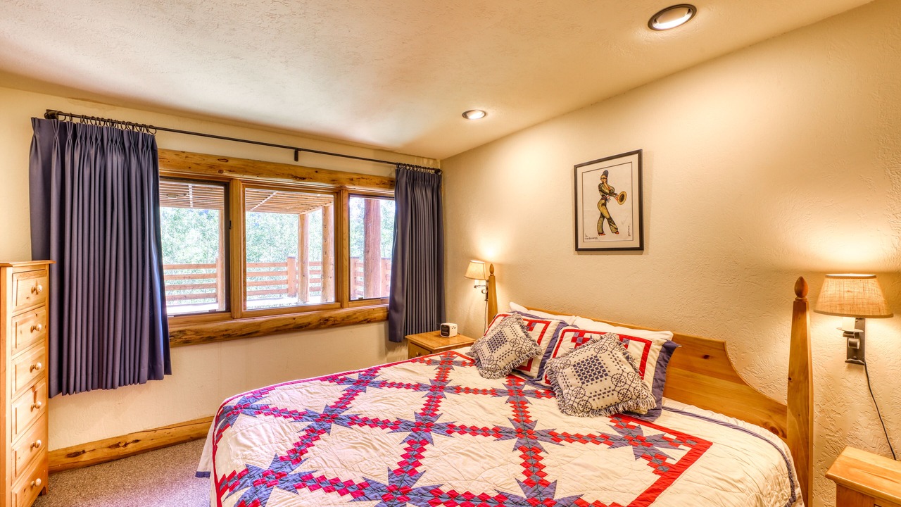Photo of Bedroom in Baldy Mountain