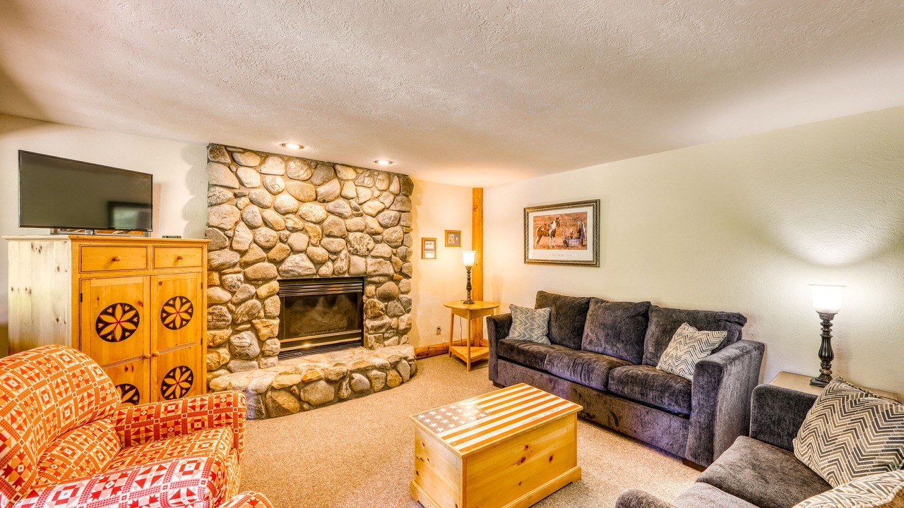 Photo of Livingroom in Baldy Mountain