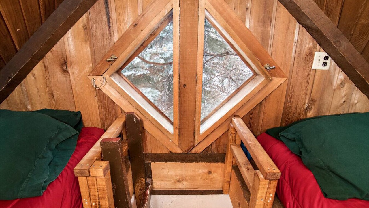 Photo of Bedroom in Redstone