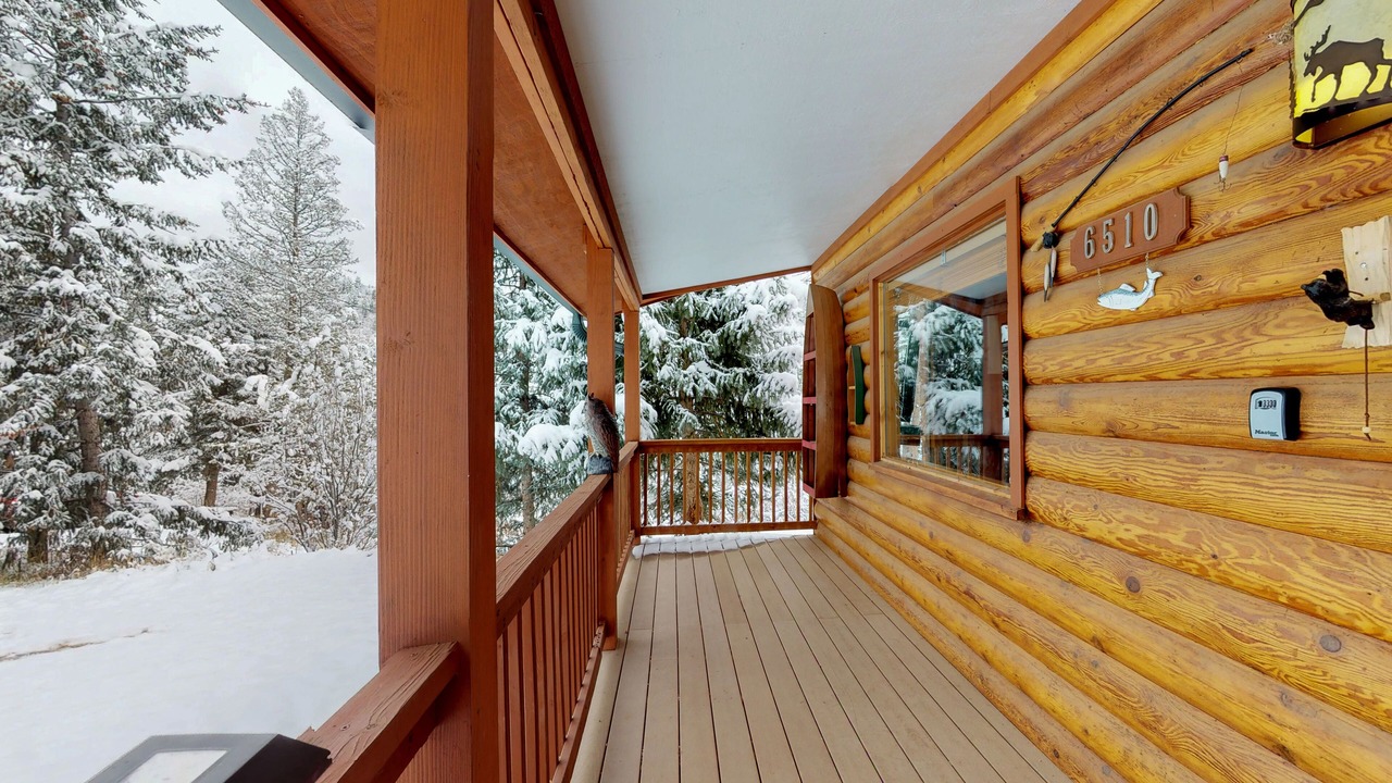 Photo of Patio Balcony in Green Mountain Falls