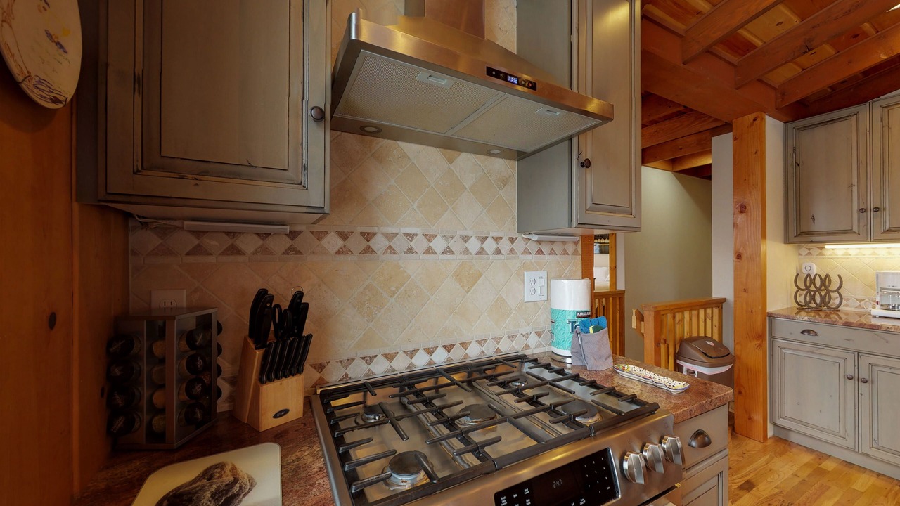 Photo of Kitchen in Green Mountain Falls