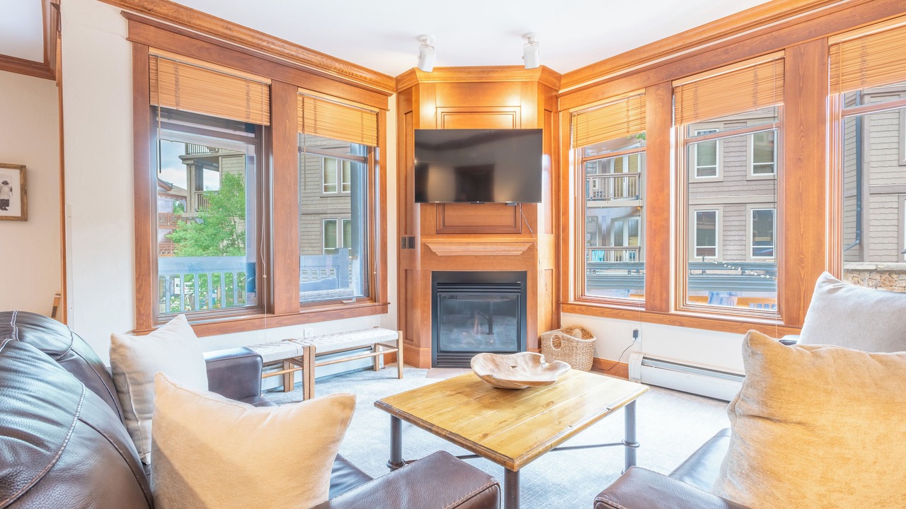 Photo of Livingroom in Copper Mountain Village