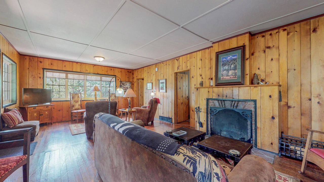 Photo of Bedroom in Estes Park