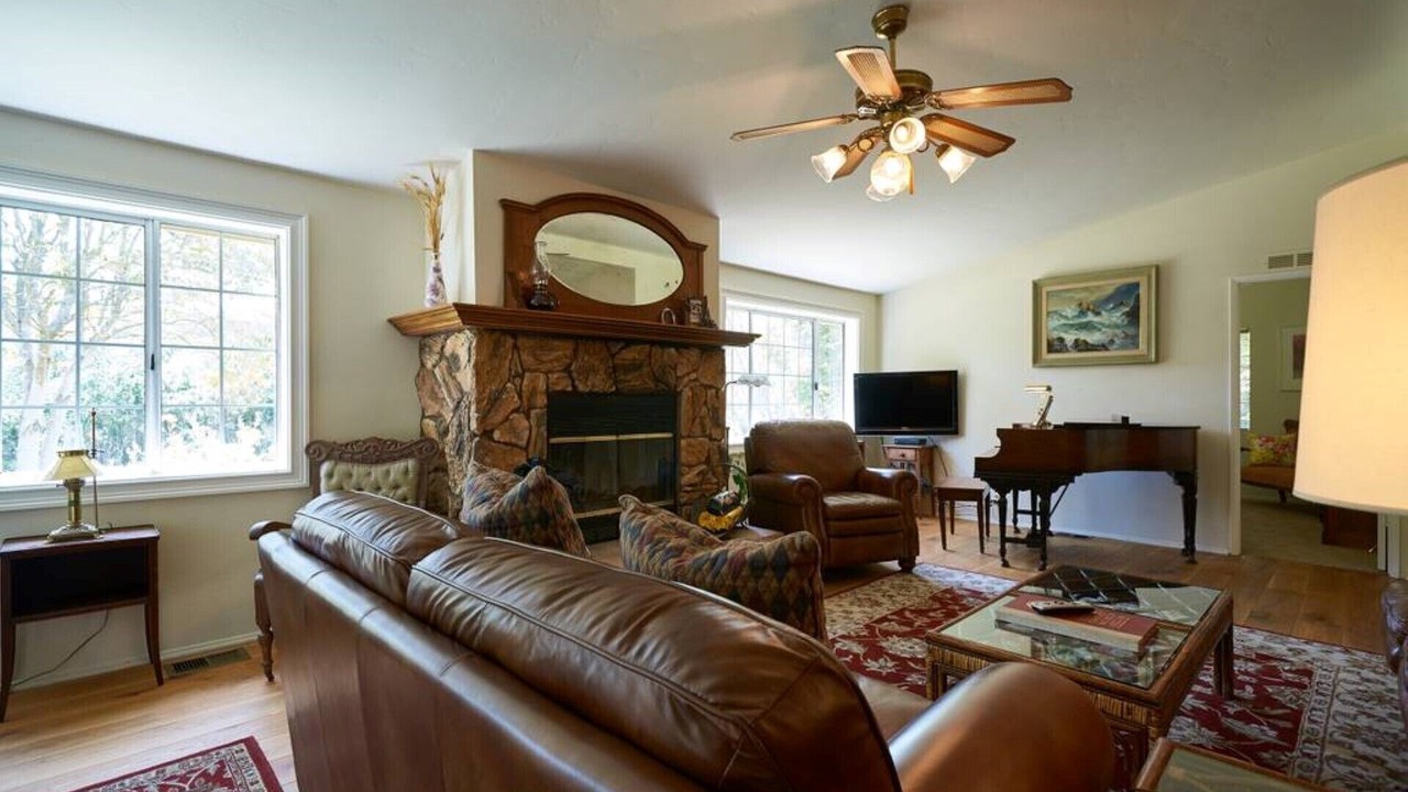 Photo of Livingroom in Goleta