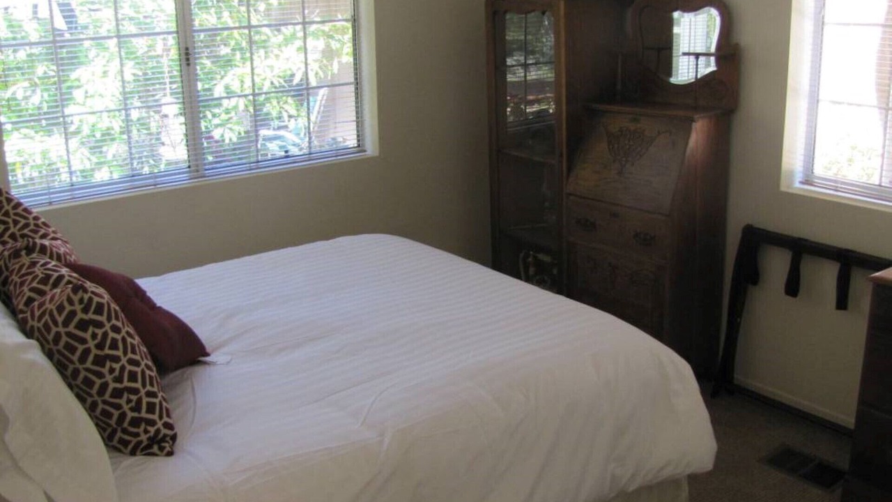 Photo of Bedroom in Goleta