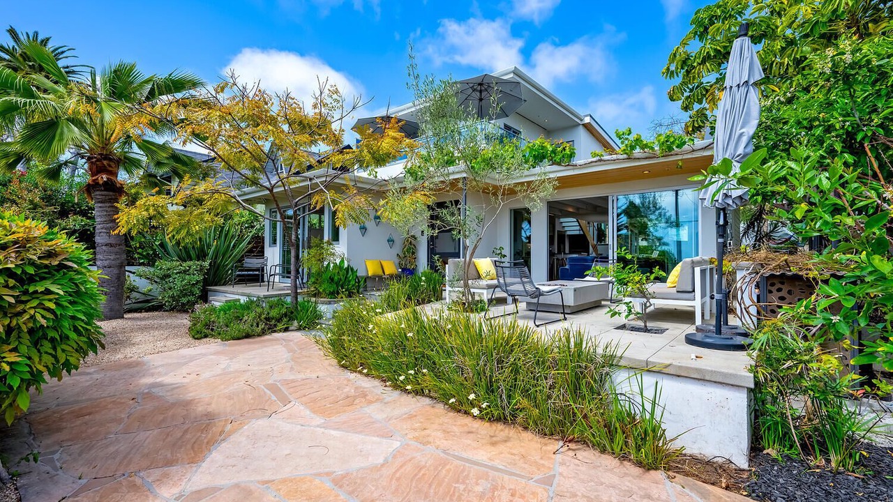 Photo of Patio Balcony in Laguna Beach