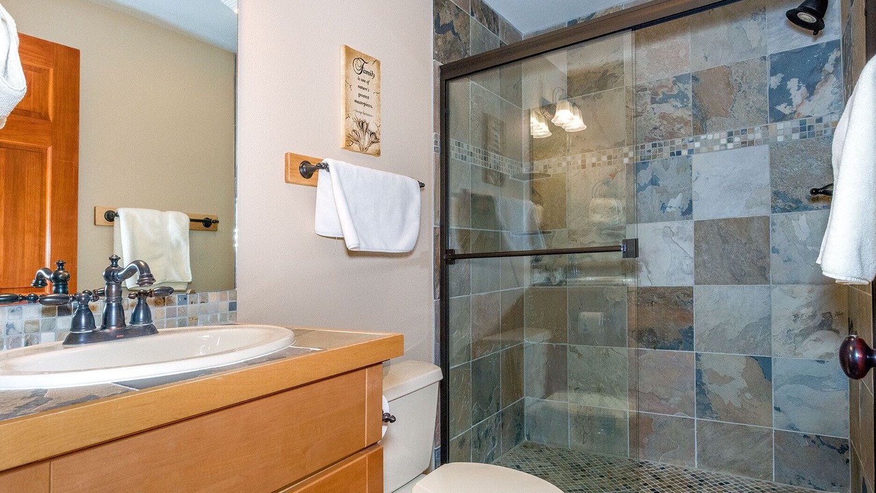 Photo of Bathroom in Aspen Brook