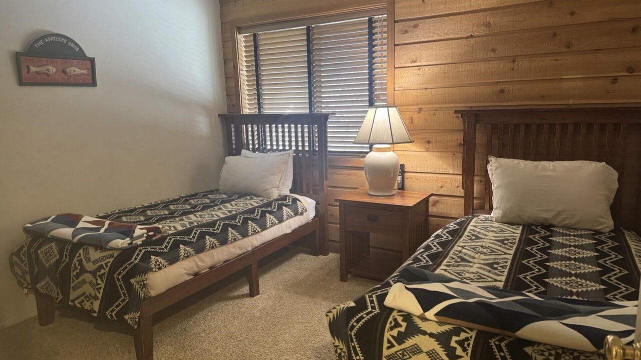 Photo of Bedroom in June Lake