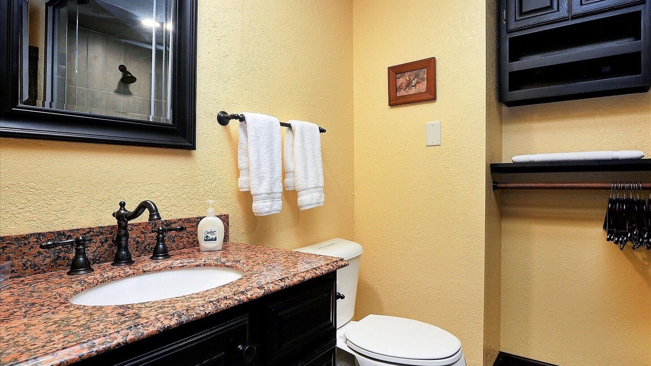 Photo of Bathroom in Buena Vista