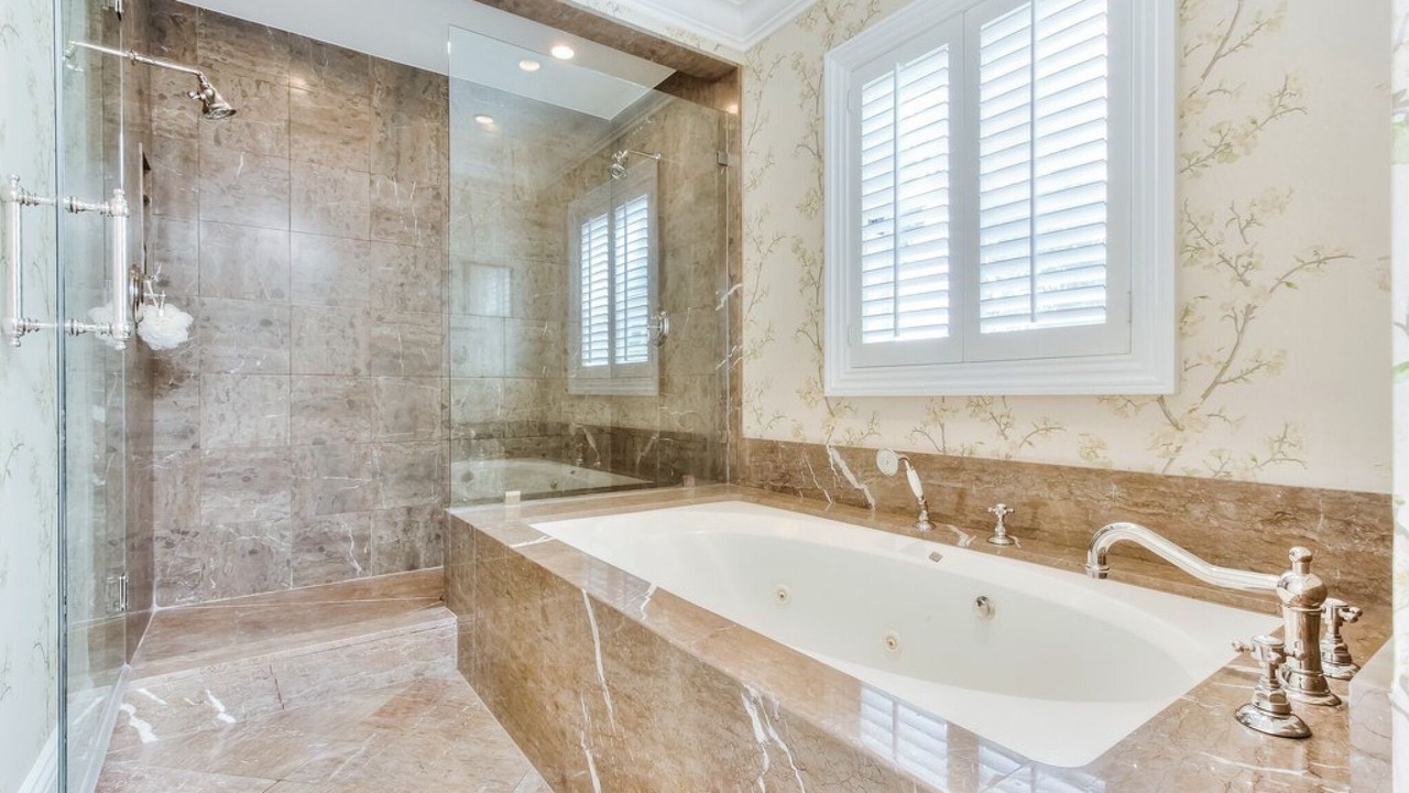Photo of Bathroom in Harbor View