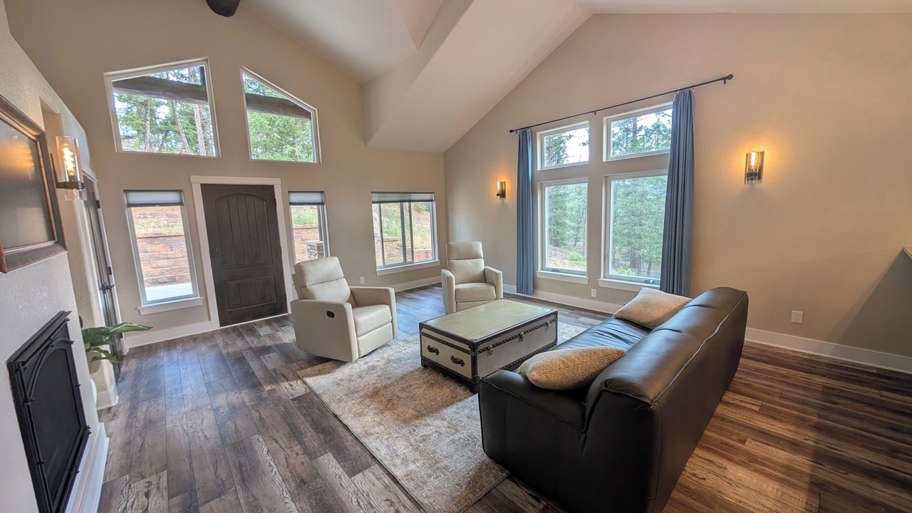 Photo of Livingroom in Sedalia