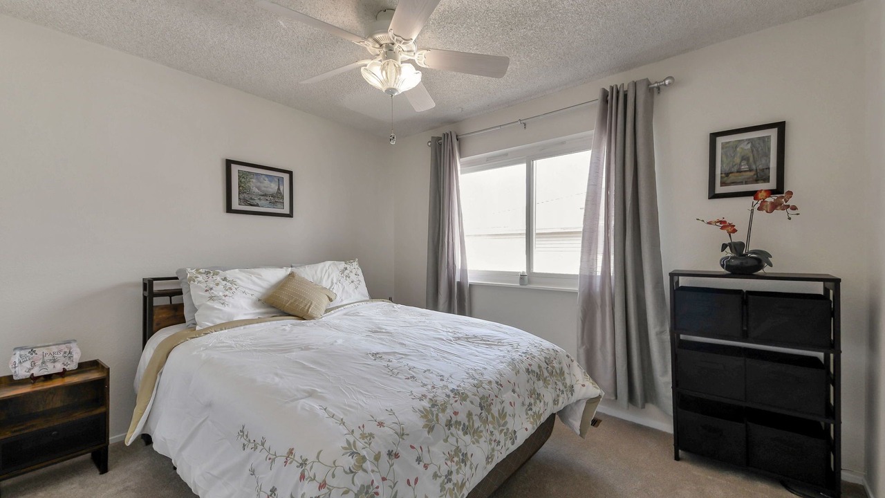 Photo of Bedroom in Hampden South