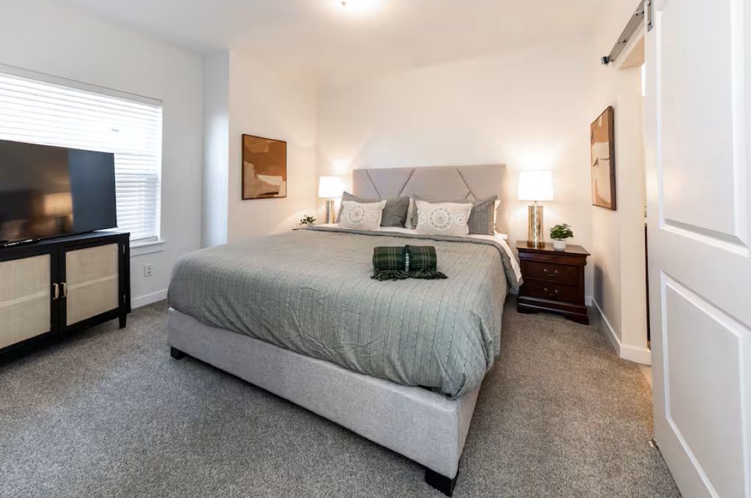 Photo of Bedroom in Mountain Shadows