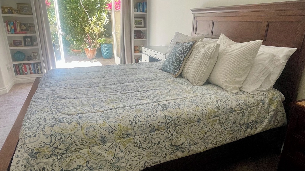 Photo of Bedroom in Laguna Niguel