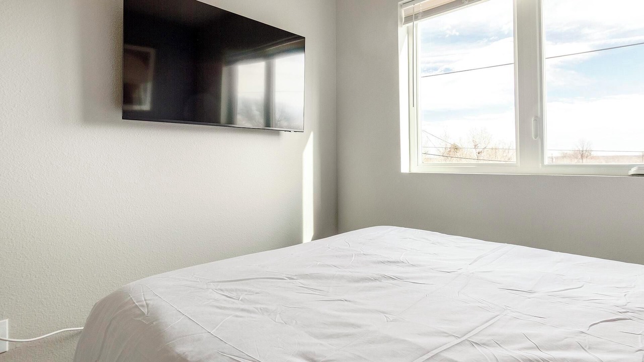 Photo of Bedroom in College View