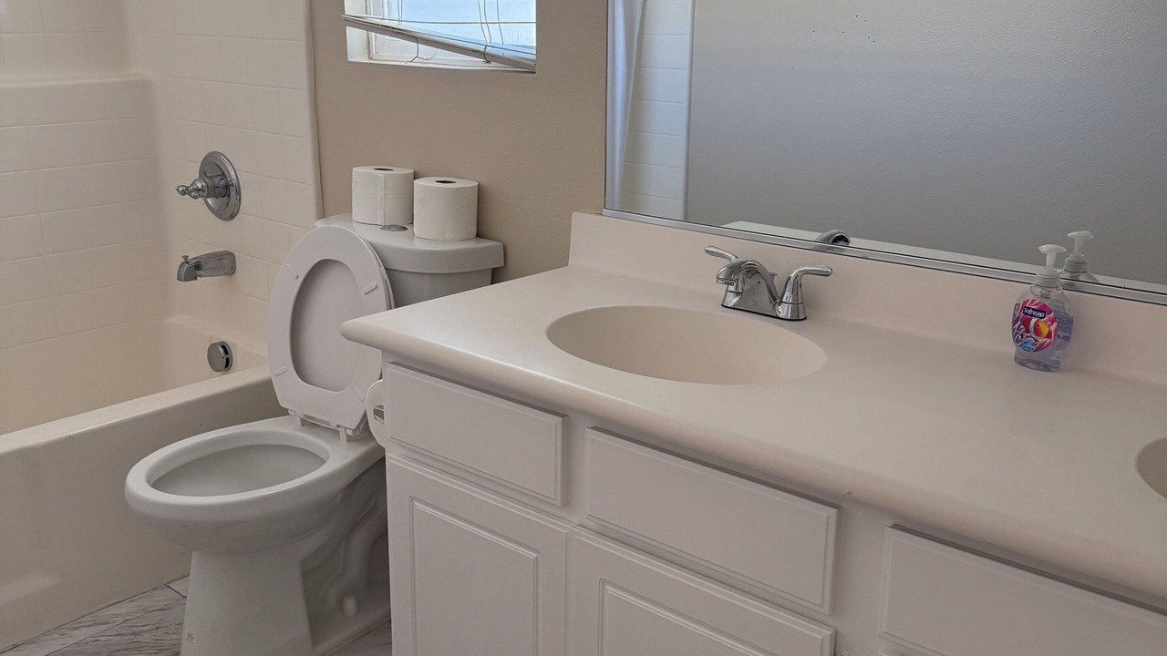 Photo of Bathroom in Moreno Valley