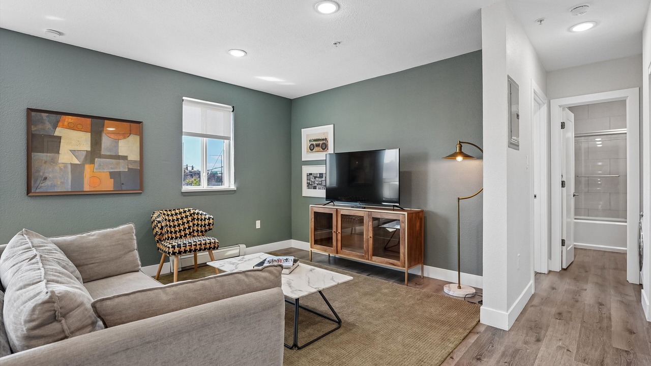 Photo of Livingroom in Highland