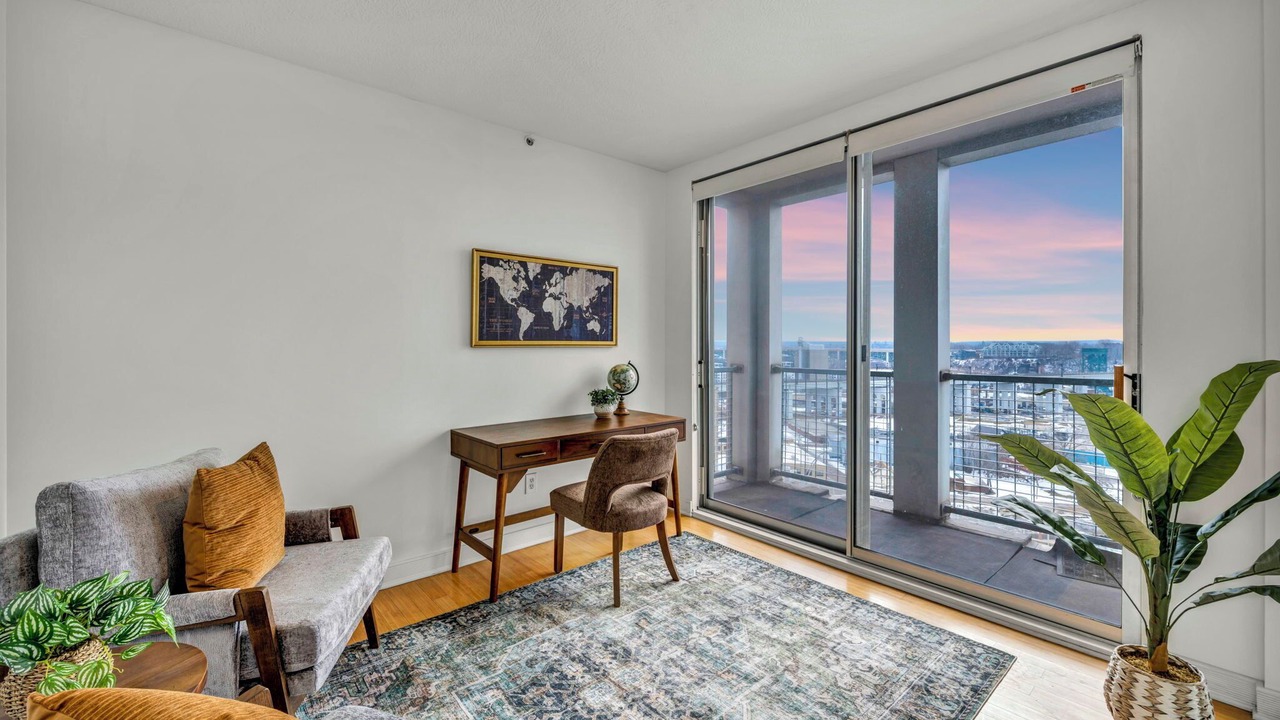 Photo of Livingroom in Ohio City