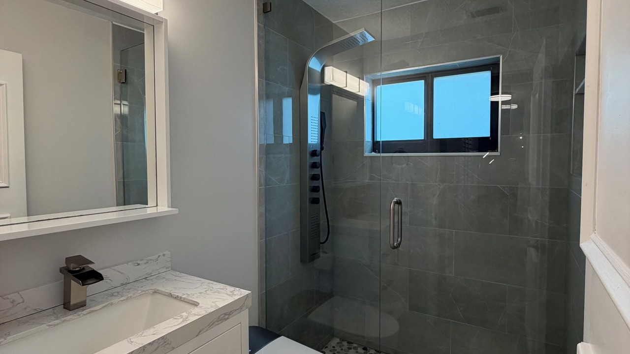 Photo of Bathroom in Sunrise