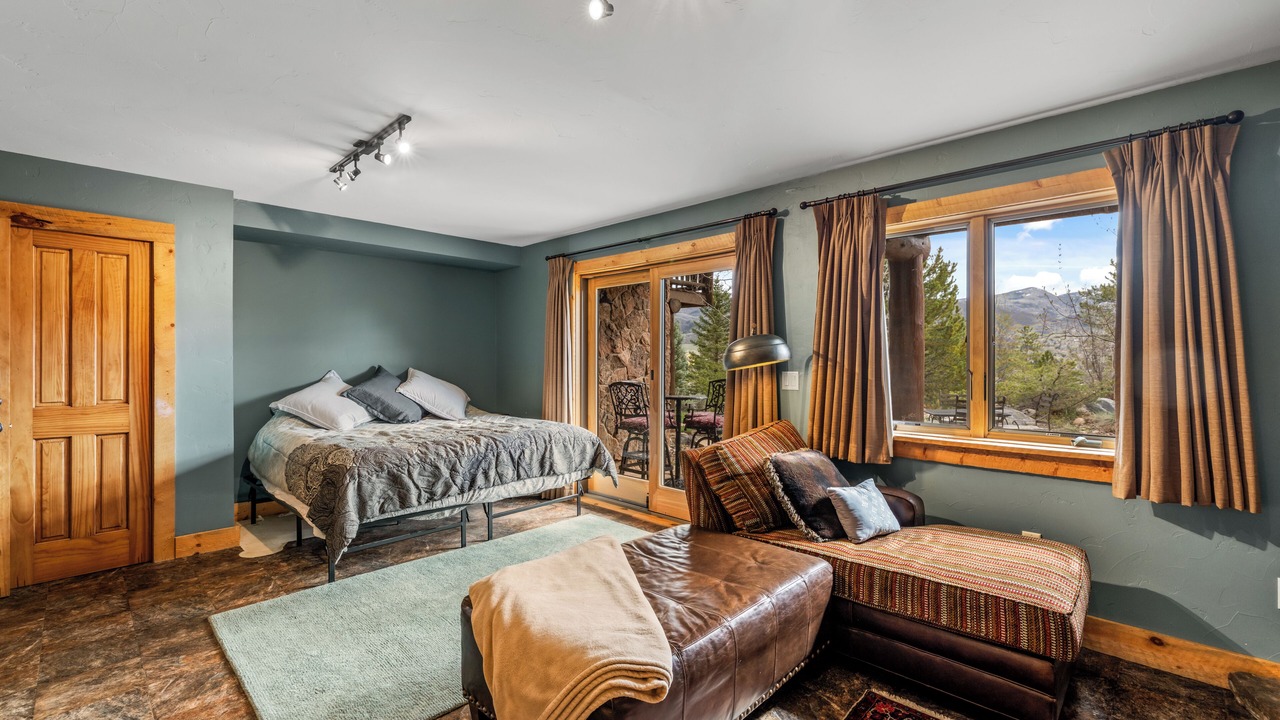Photo of Others in Old Town