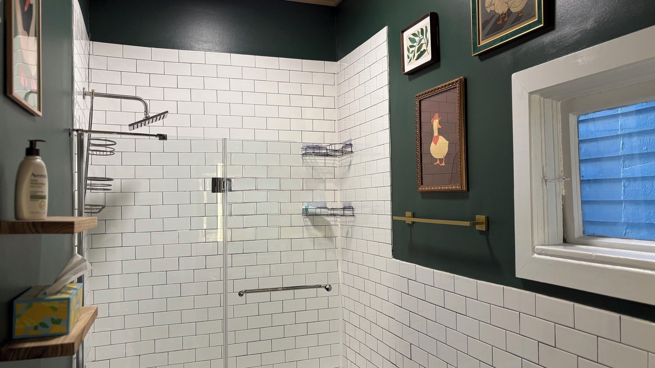 Photo of Bathroom in Ohio City