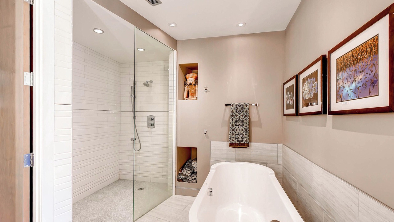 Photo of Bathroom in Lower Arapahoe