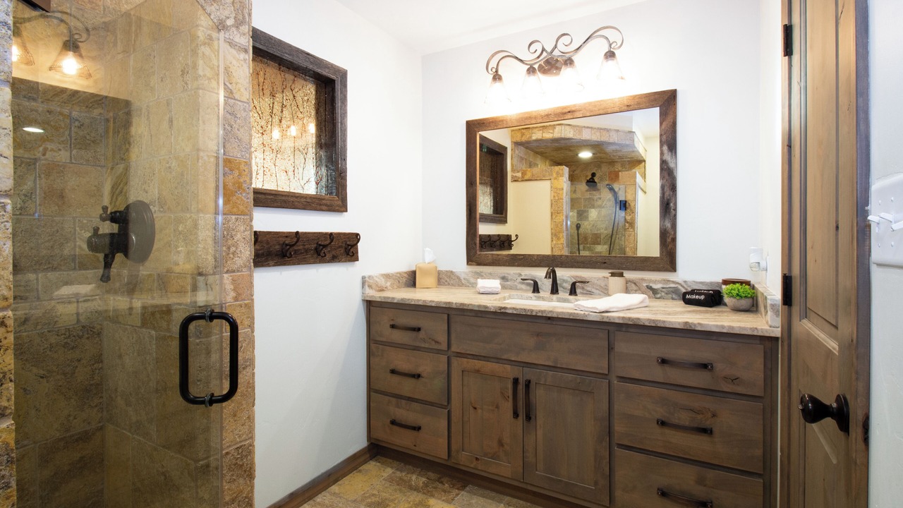 Photo of Bathroom in Holiday Shores