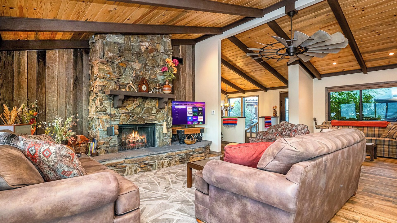 Photo of Livingroom in Holiday Shores