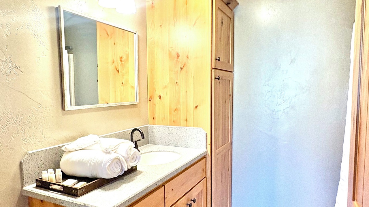 Photo of Bathroom in Capulin