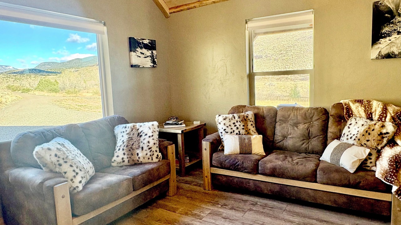 Photo of Livingroom in Capulin