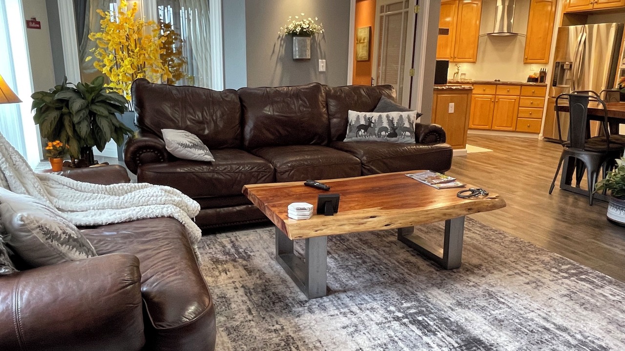 Photo of Livingroom in Highland Lakes