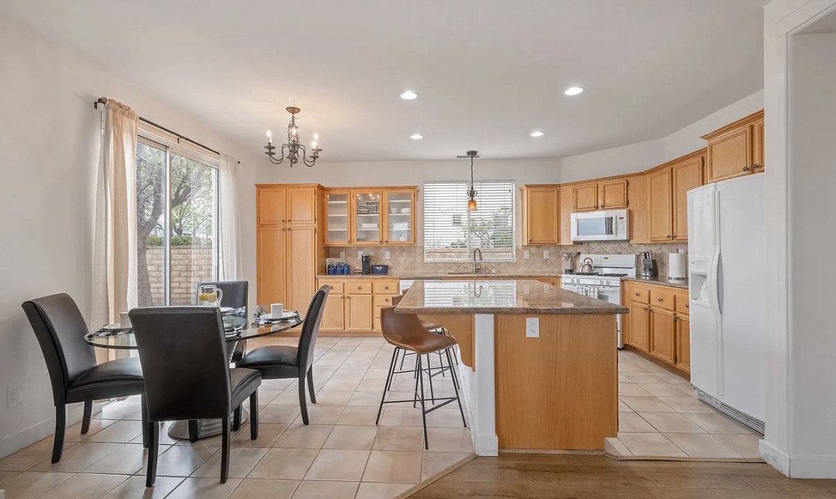 Photo of Kitchen in Castaic